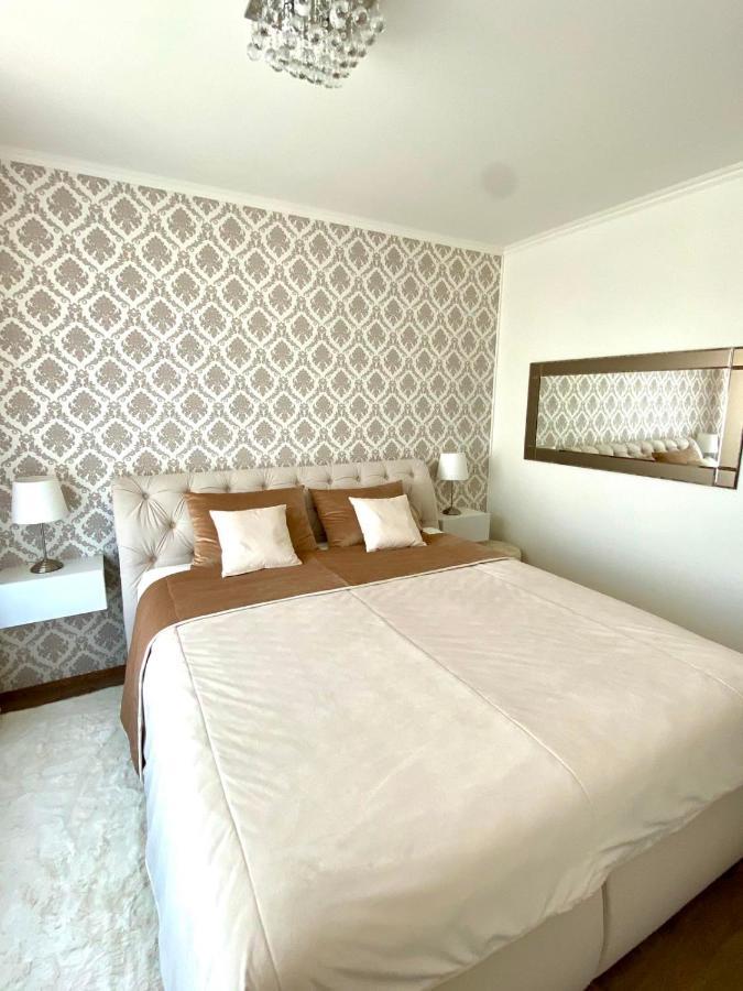 Die Oase - Luxurious Apartment Near The City Center With Free Parking Bratislava Exterior photo